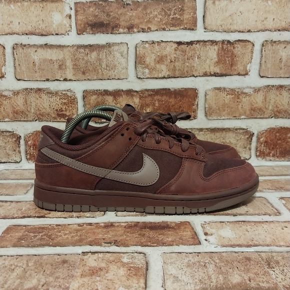 Pre-owned 2023 Nike Dunk Low Retro Premium - Picture 2 of 12